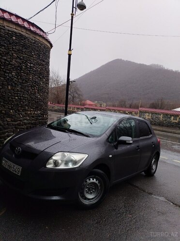 Toyota Auris 2007, 226,636 km - 1.4 l - Bakı