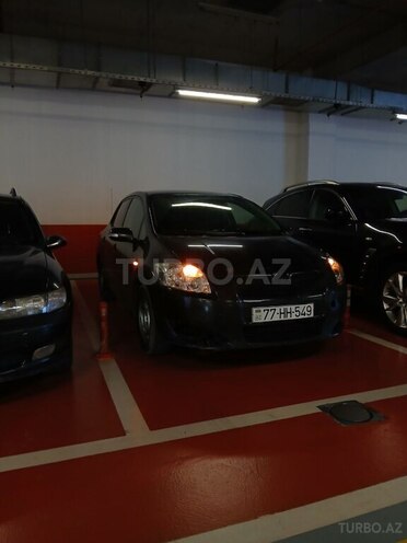 Toyota Auris 2007, 226,636 km - 1.4 l - Bakı