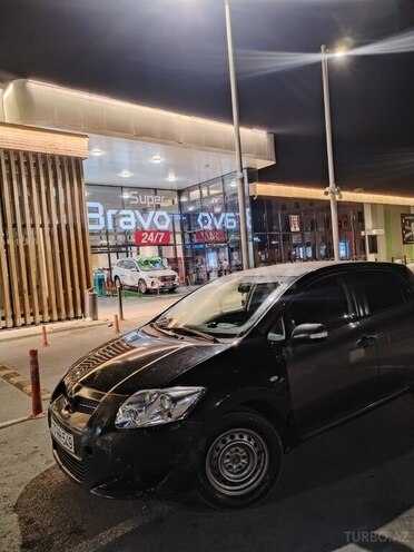Toyota Auris 2007, 226,636 km - 1.4 l - Bakı