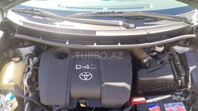 Toyota Auris 2007, 226,636 km - 1.4 l - Bakı