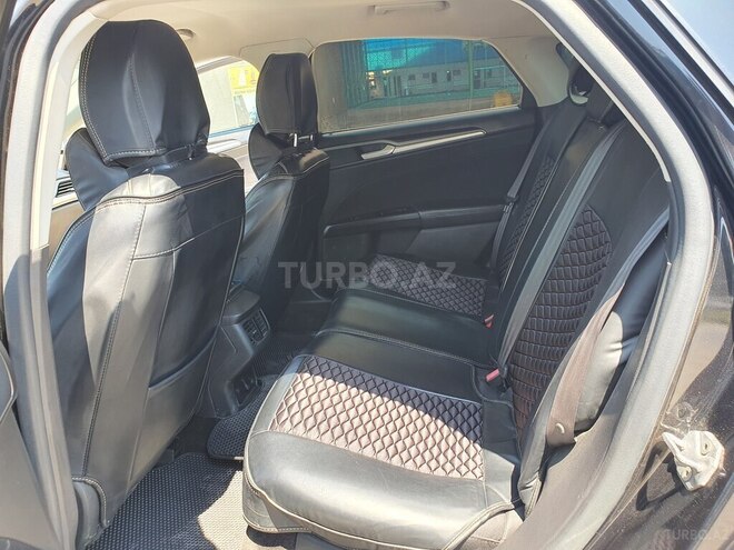 Ford Fusion (North America) 2013, 241,000 km - 1.5 л - Tovuz