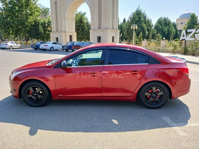 Chevrolet Cruze 2011, 318,560 km - 1.4 l - Gəncə