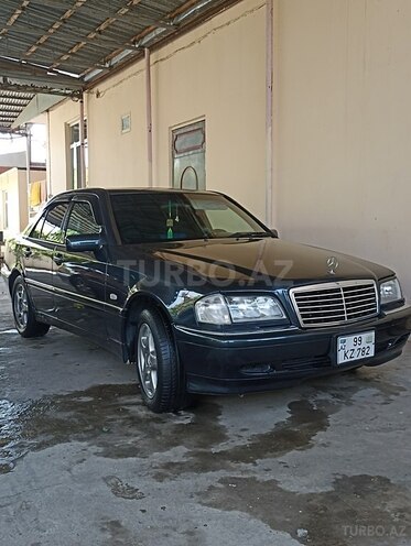 Mercedes C 240 2000, 440,279 km - 2.4 л - Şirvan