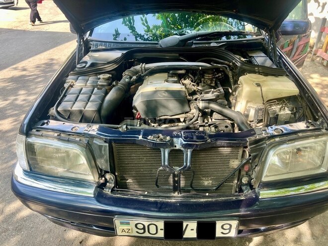 Mercedes C 200 1998, 240,000 km - 2.0 l - Bakı