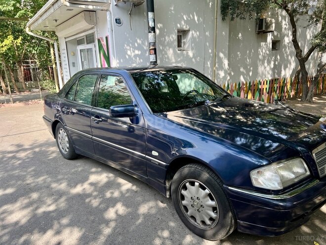 Mercedes C 200 1998, 240,000 km - 2.0 l - Bakı