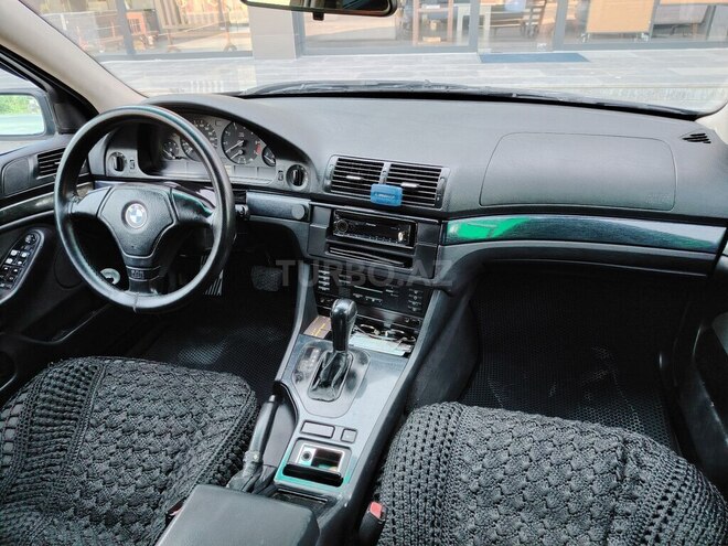 BMW 528 1996, 568,000 km - 2.8 л - Kürdəmir