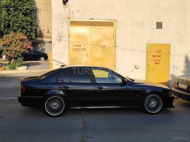 BMW 528 1999, 358,000 km - 2.8 l - Bakı