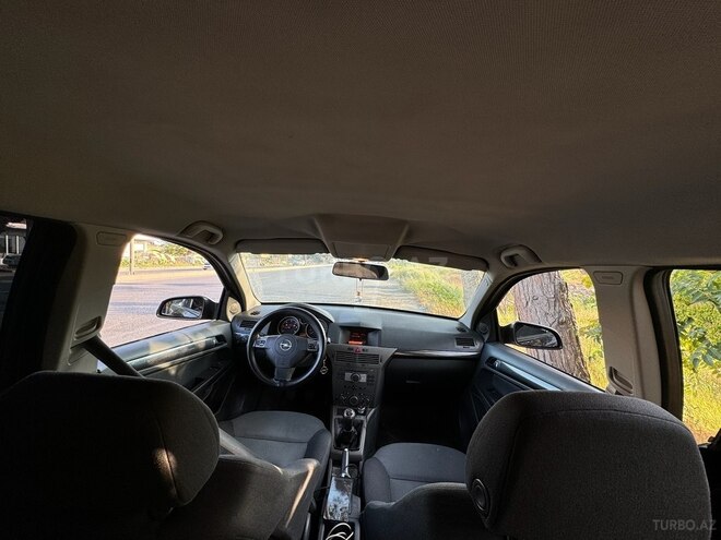 Opel Astra 2006, 304,000 km - 1.3 л - Bakı
