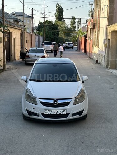 Opel Corsa 2010, 109,800 km - 1.4 l - Bakı
