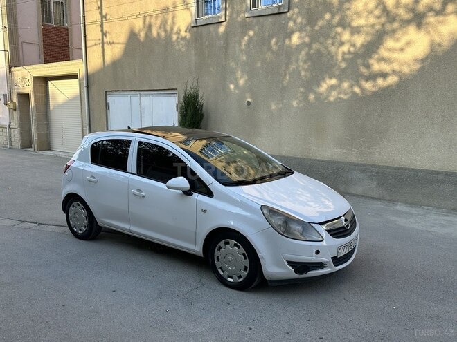 Opel Corsa 2010, 109,800 km - 1.4 l - Bakı