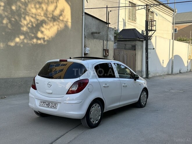 Opel Corsa 2010, 109,800 km - 1.4 l - Bakı