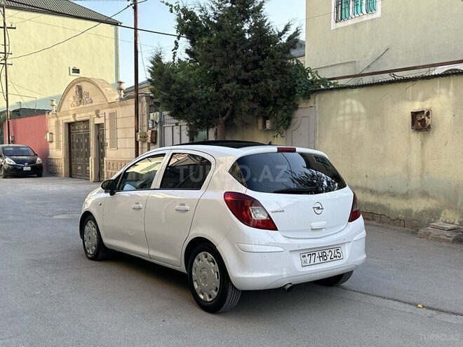 Opel Corsa 2010, 109,800 km - 1.4 l - Bakı