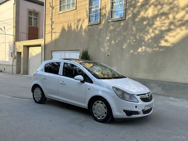 Opel Corsa 2010, 109,800 km - 1.4 l - Bakı