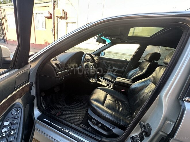 BMW 730 2000, 288,000 km - 2.9 l - Bakı
