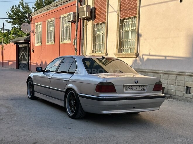 BMW 730 2000, 288,000 km - 2.9 l - Bakı