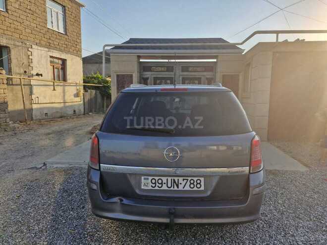 Opel Astra 2005, 240,000 km - 1.4 l - Bakı
