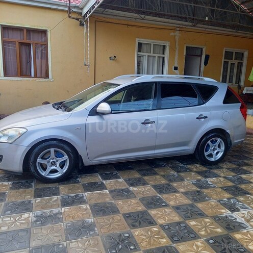 Kia Ceed 2008, 330,000 km - 1.6 л - Qazax