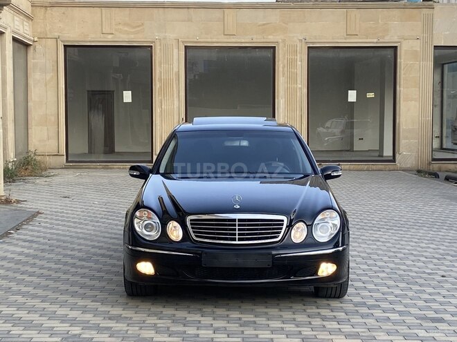 Mercedes E 270 2003, 236,000 km - 2.7 l - Bakı