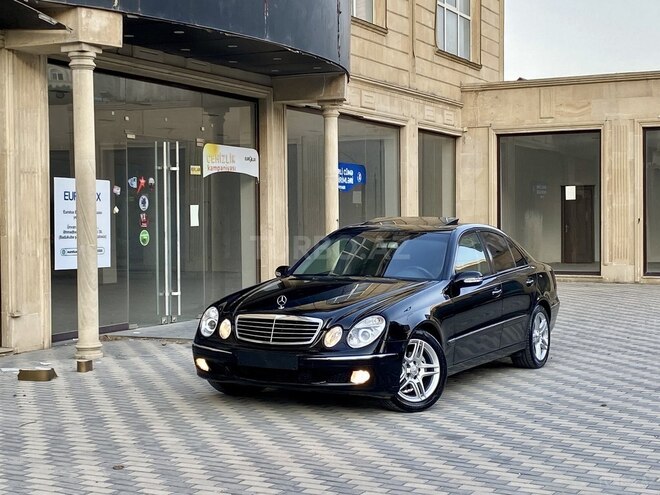 Mercedes E 270 2003, 236,000 km - 2.7 l - Bakı