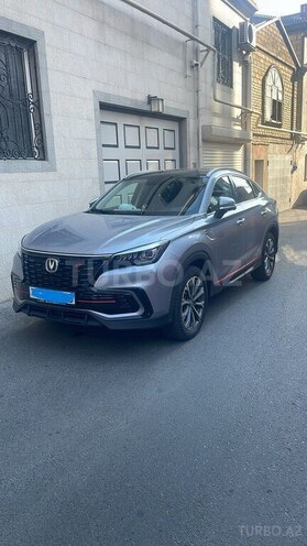 Changan CS 85 2023, 17,000 km - 2.0 l - Bakı