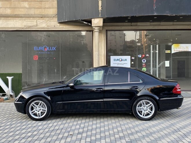Mercedes E 270 2003, 236,000 km - 2.7 l - Bakı
