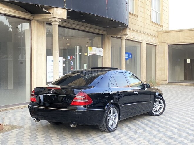 Mercedes E 270 2003, 236,000 km - 2.7 l - Bakı