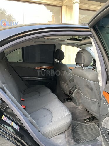 Mercedes E 270 2003, 236,000 km - 2.7 l - Bakı