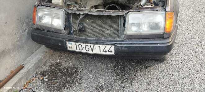 Mercedes E 200 d 1991, 678,652 km - 2.0 l - Ağdaş