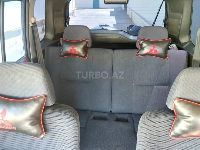 Mitsubishi Pajero io 2000, 280,000 km - 2.0 л - Bakı