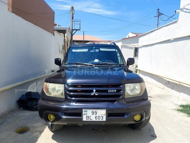 Mitsubishi Pajero io 2000, 280,000 km - 2.0 л - Bakı