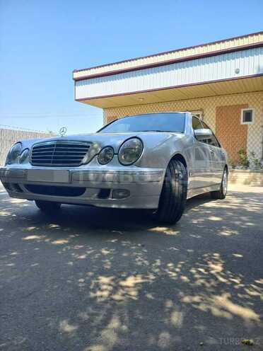 Mercedes E 270 2000, 322,000 km - 2.7 л - Sabirabad