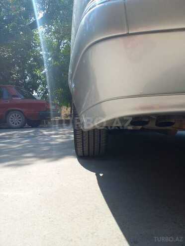 Mercedes E 270 2000, 322,000 km - 2.7 л - Sabirabad