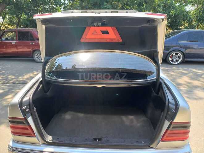 Mercedes E 270 2000, 322,000 km - 2.7 л - Sabirabad