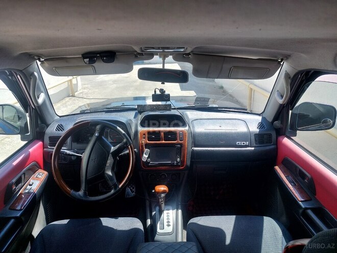Mitsubishi Pajero io 2000, 280,000 km - 2.0 л - Bakı