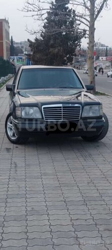 Mercedes E 220 1995, 440,000 km - 2.2 l - Gəncə