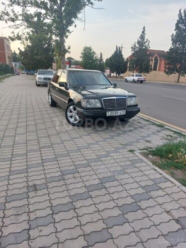 Mercedes E 220 1995, 440,000 km - 2.2 l - Gəncə