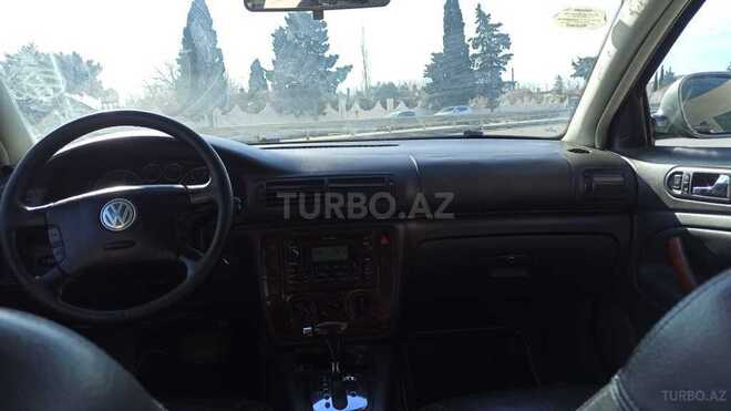 Volkswagen Passat 2004, 289,682 km - 1.8 l - Bakı