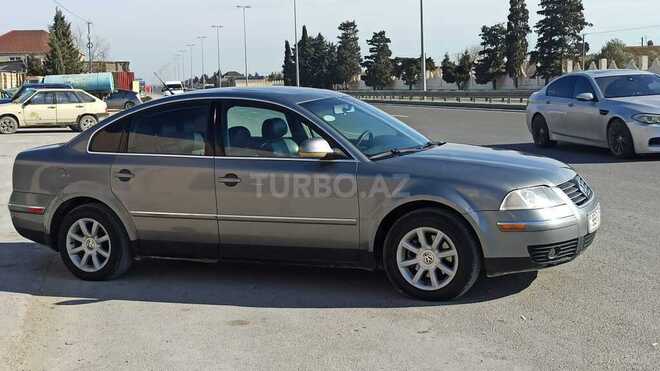 Volkswagen Passat 2004, 289,682 km - 1.8 l - Bakı