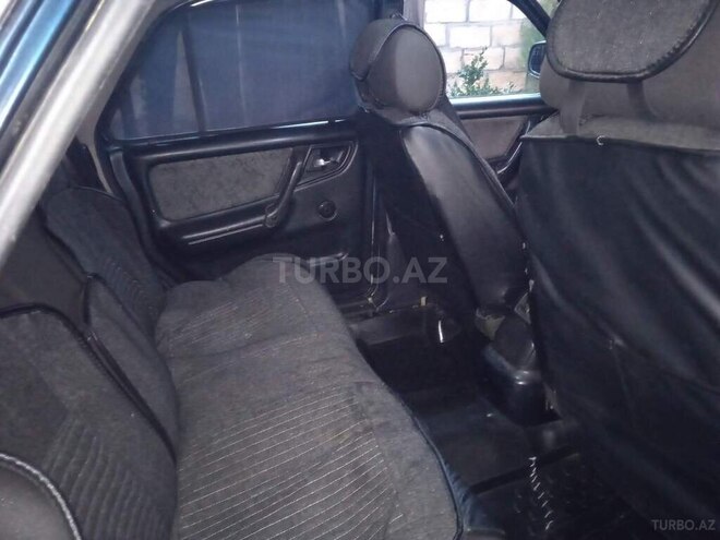 GAZ 31105 2005, 230,000 km - 2.5 l - Şəki