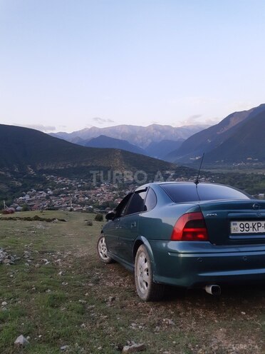 Opel Vectra 1999, 376,000 km - 2.0 l - Şəki