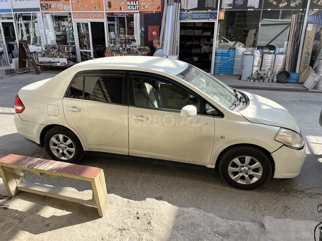 Nissan Tiida 2008, 286,000 km - 1.6 l - Bakı