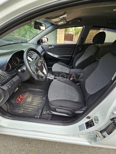 Hyundai Accent 2013, 220,200 km - 1.6 l - Bakı