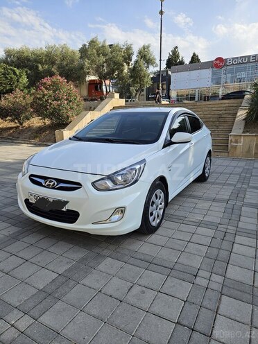 Hyundai Accent 2013, 220,200 km - 1.6 l - Bakı