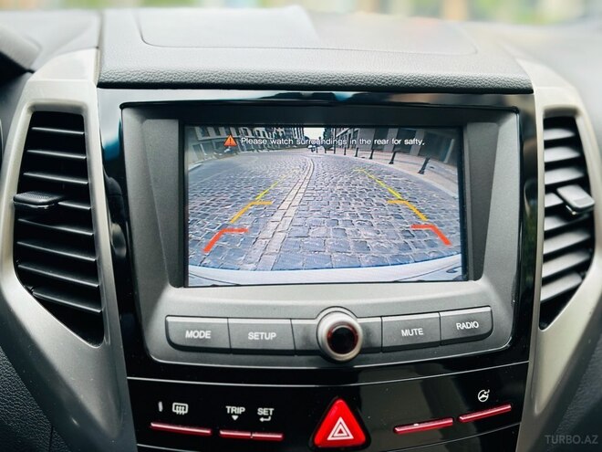Ssang Yong  2015, 51,000 km - 1.6 l - Bakı