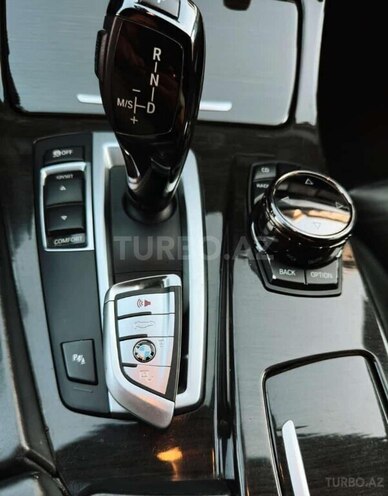BMW 528 2012, 298,000 km - 2.0 l - Zaqatala