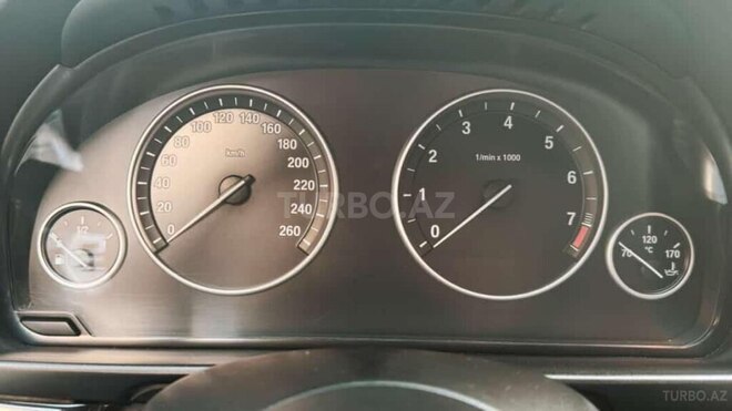 BMW 528 2012, 298,000 km - 2.0 l - Zaqatala