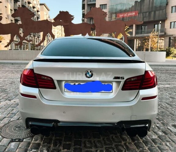 BMW 528 2012, 298,000 km - 2.0 l - Zaqatala