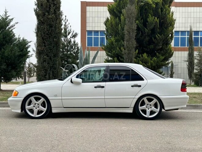 Mercedes C 200 1998, 231,523 km - 2.0 l - Bakı