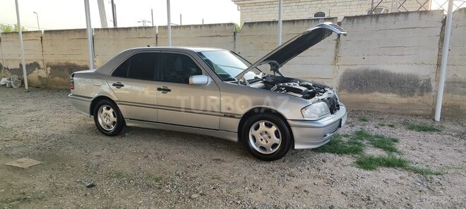 Mercedes C 220 d 1999, 350,000 km - 2.2 l - Şirvan