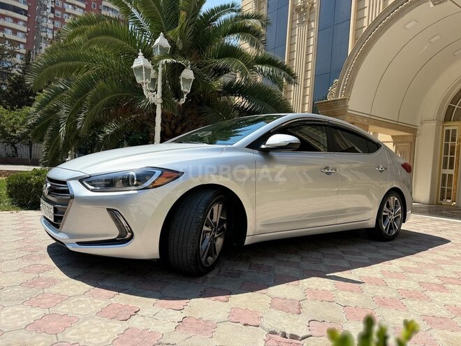 Hyundai Elantra 2017, 254,220 km - 2.0 l - Bakı